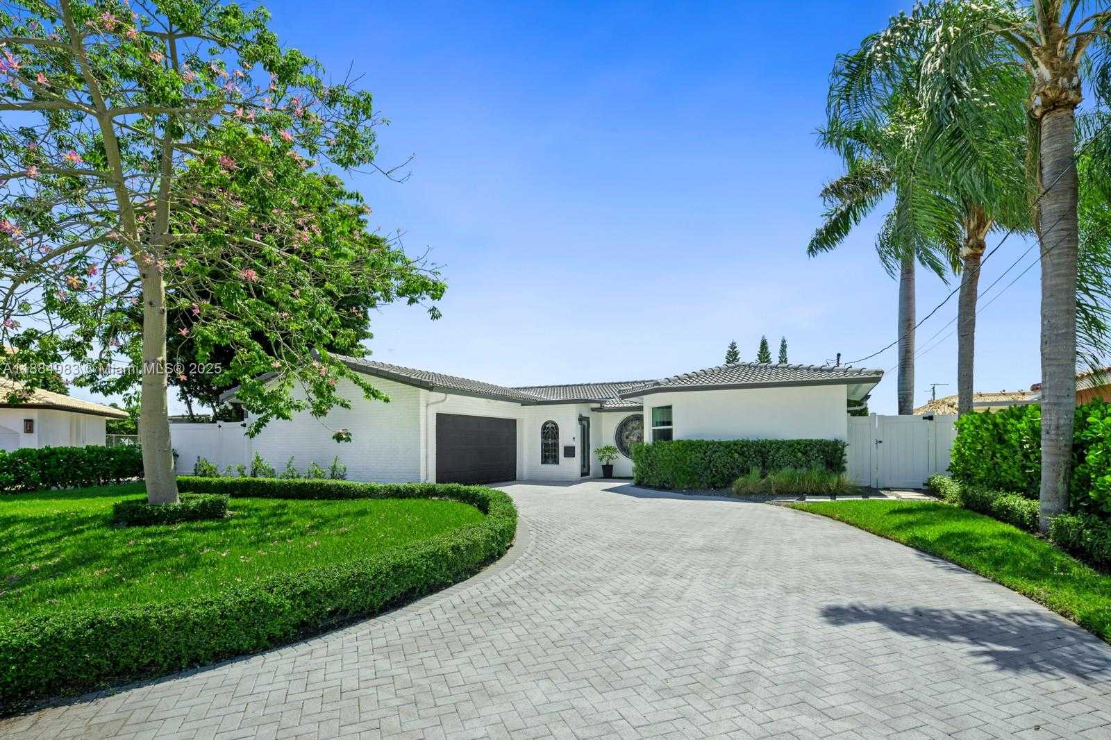 Small Image of 2830 NORTH EAST 56 CT, Fort Lauderdale Number 3