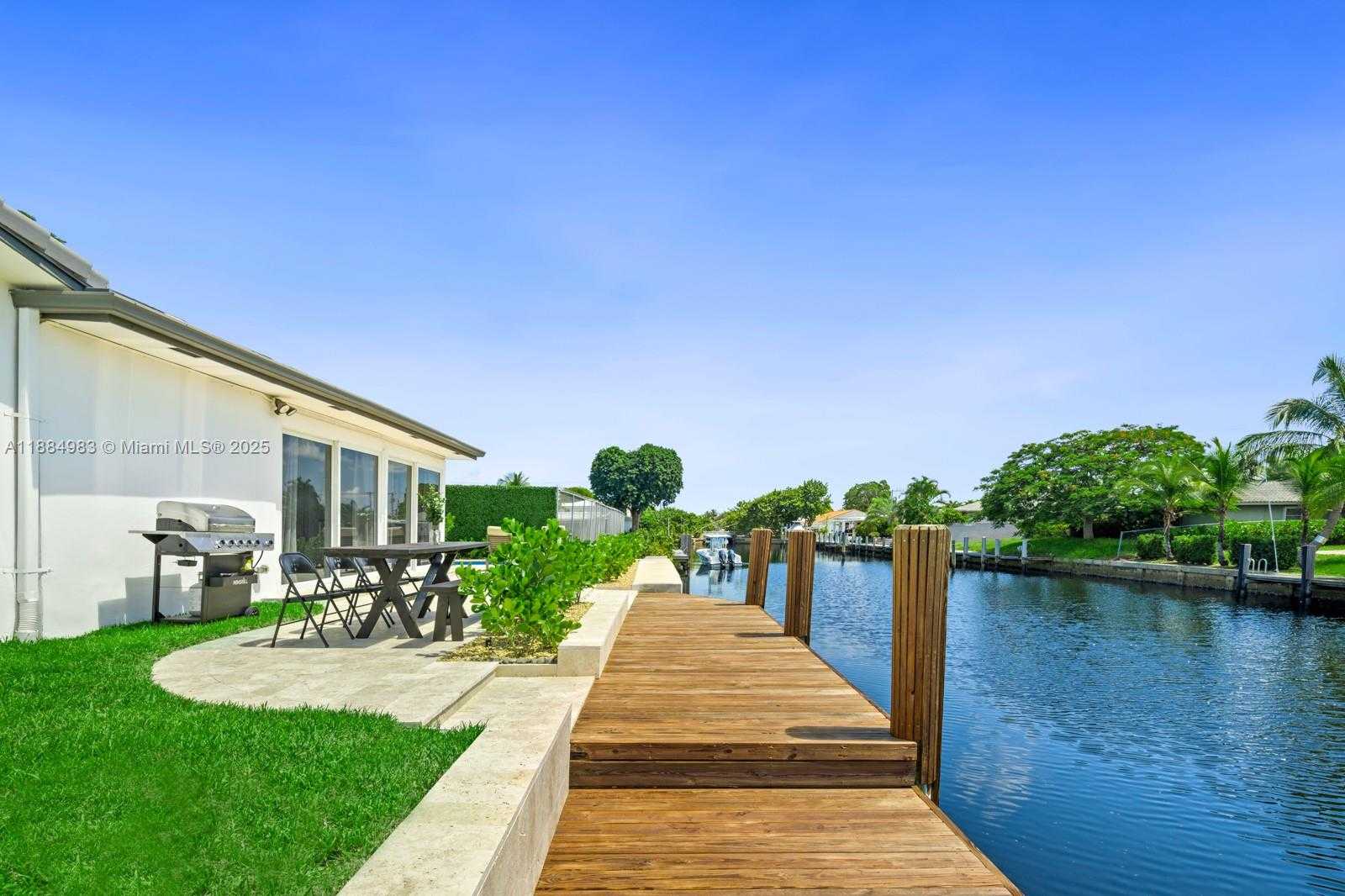 Small Image of 2830 NORTH EAST 56 CT, Fort Lauderdale Number 4