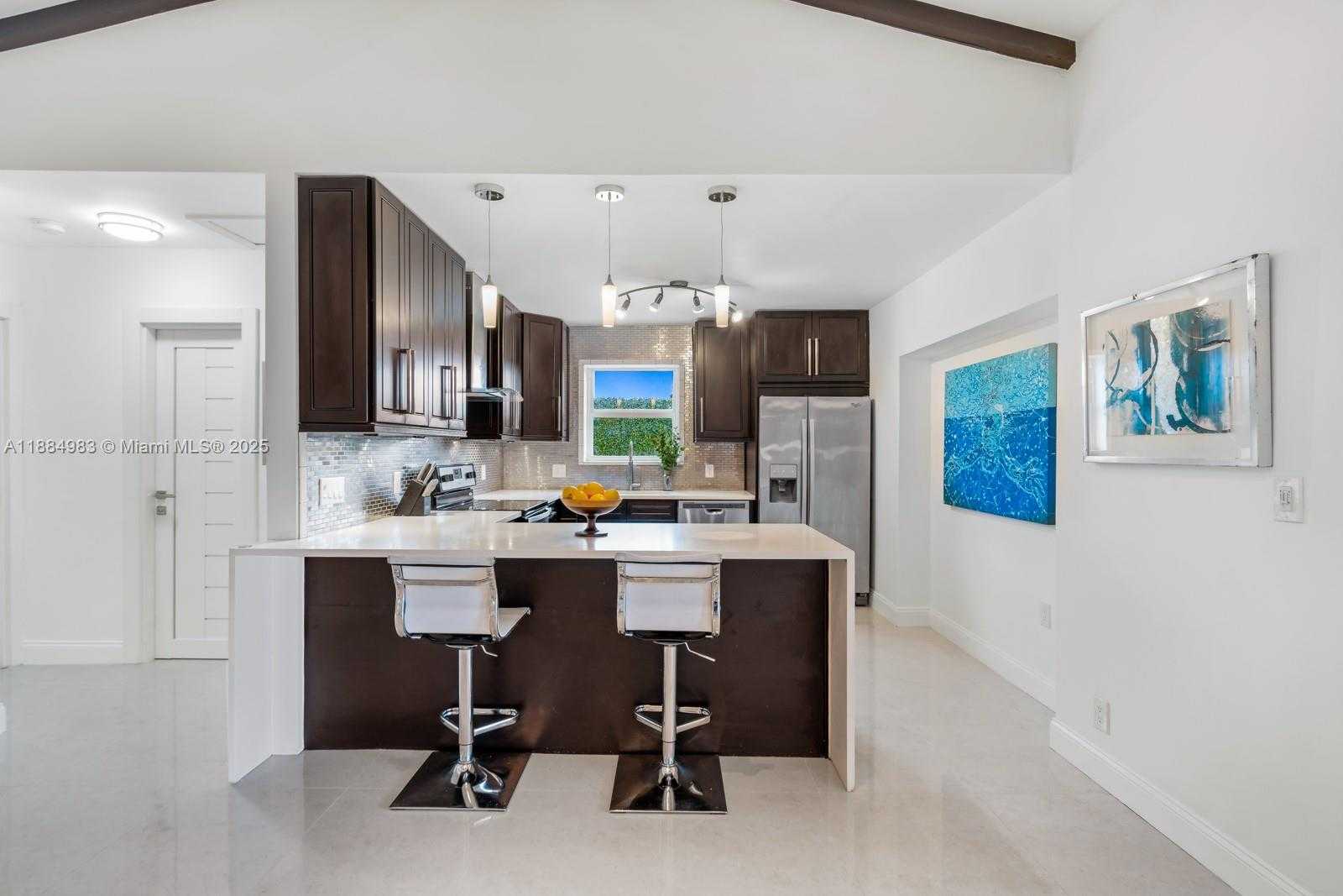 Small Image of 2830 NORTH EAST 56 CT, Fort Lauderdale Number 7