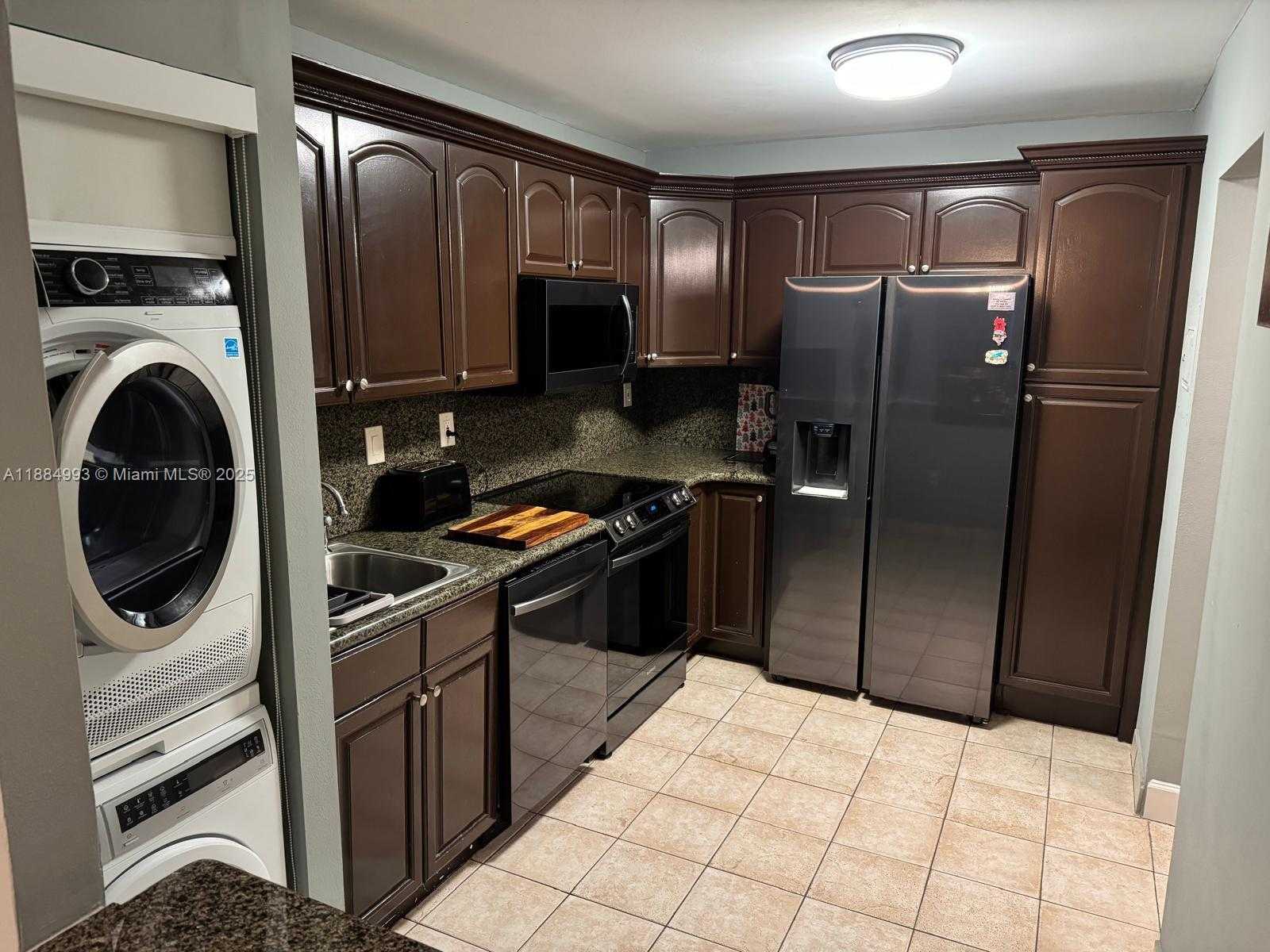 Small Image of 3701 NORTH COUNTRY CLUB DR #908, Aventura Number 10