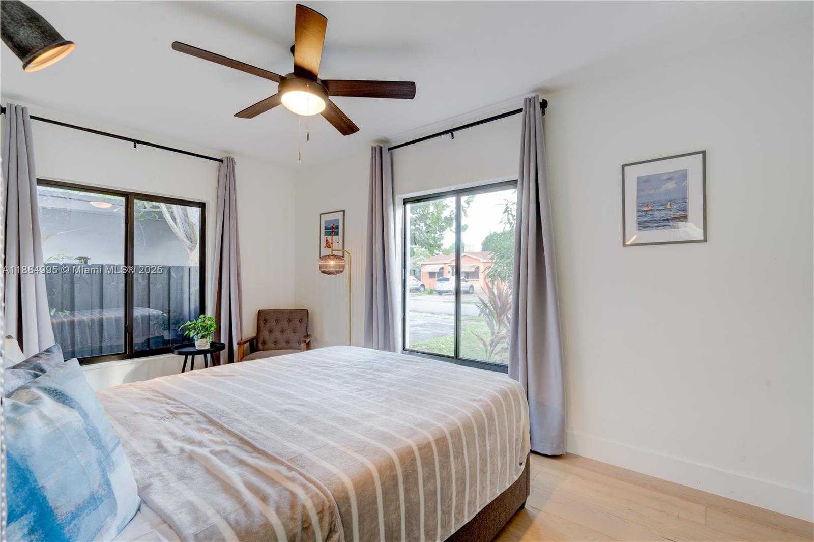 Small Image of 347 NORTH EAST 110TH ST, Miami Number 23