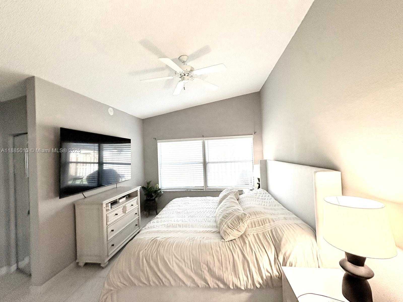 Small Image of 4128 SAPPHIRE TER, Weston Number 18