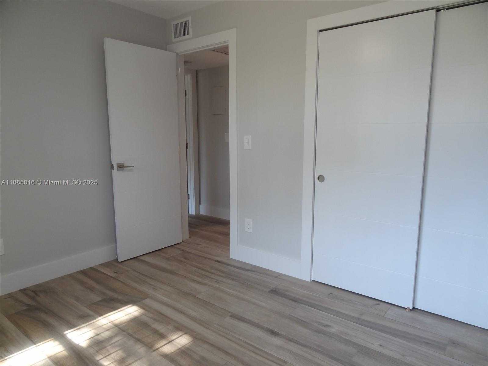 Small Image of 14849 SOUTH WEST 104TH ST #12-12, Miami Number 16