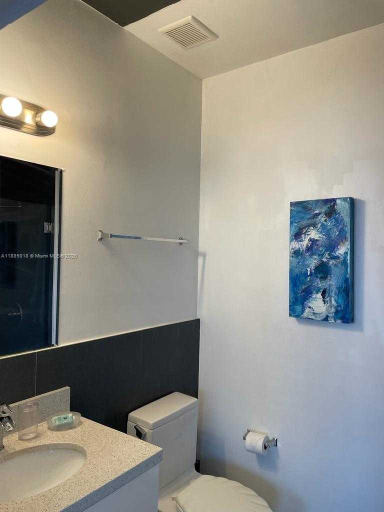 Small Image of 1600 EUCLID AVE #201, Miami Beach Number 8