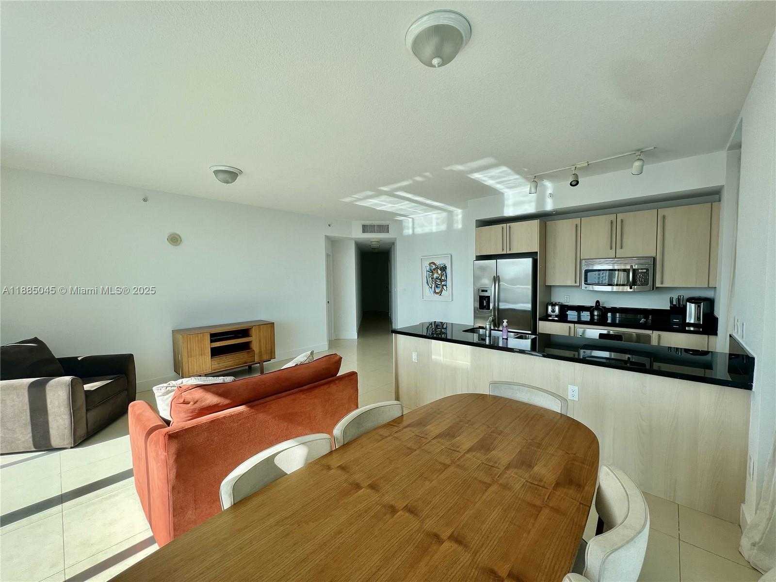 Small Image of 1111 SOUTH WEST 1ST AVE #1914, Miami Number 4