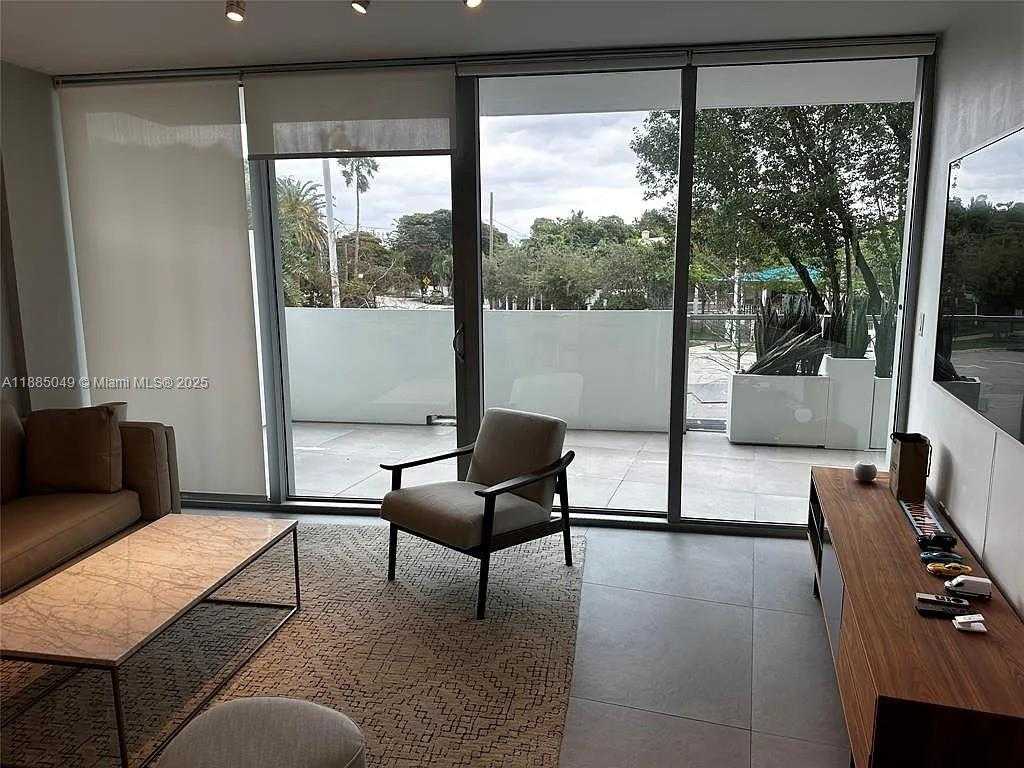 Small Image of 1201 20TH ST #208, Miami Beach Number 10