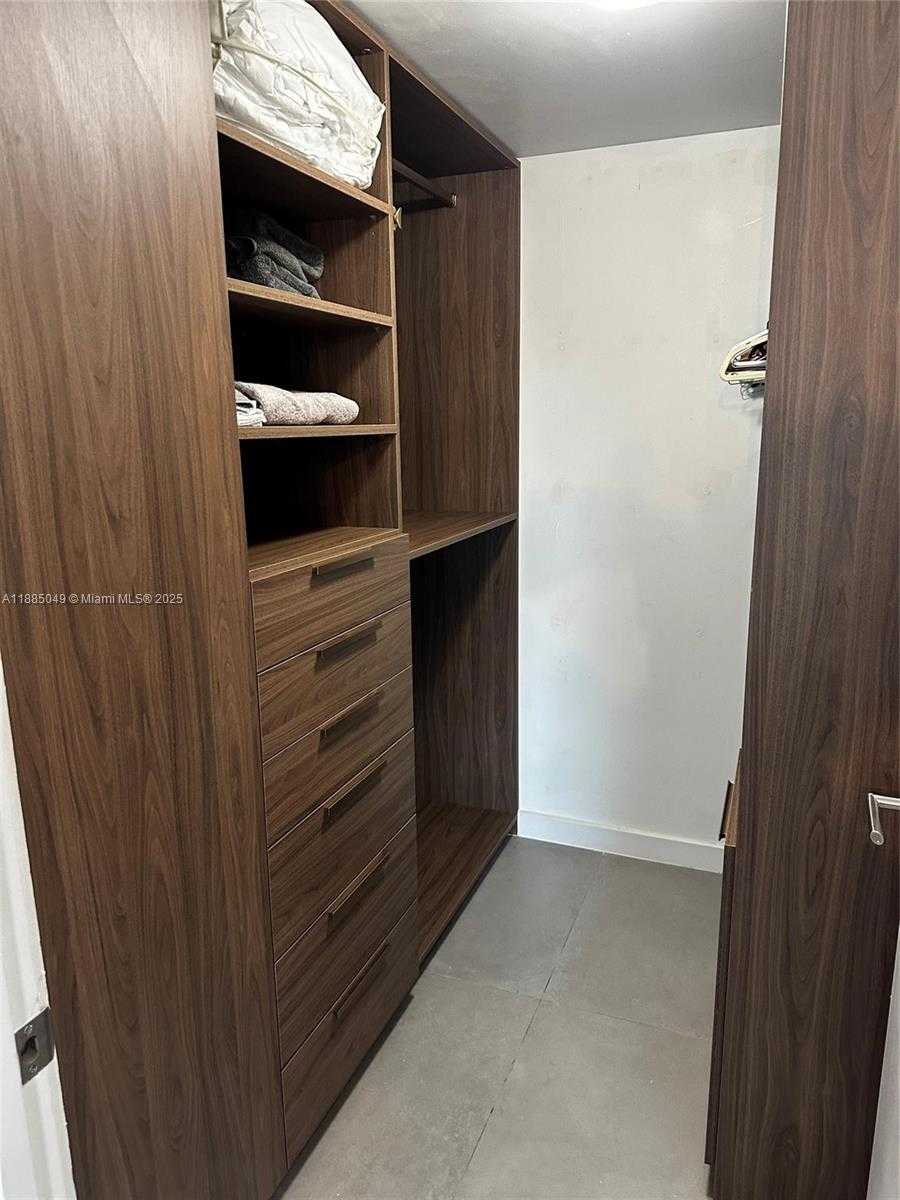 Small Image of 1201 20TH ST #208, Miami Beach Number 15