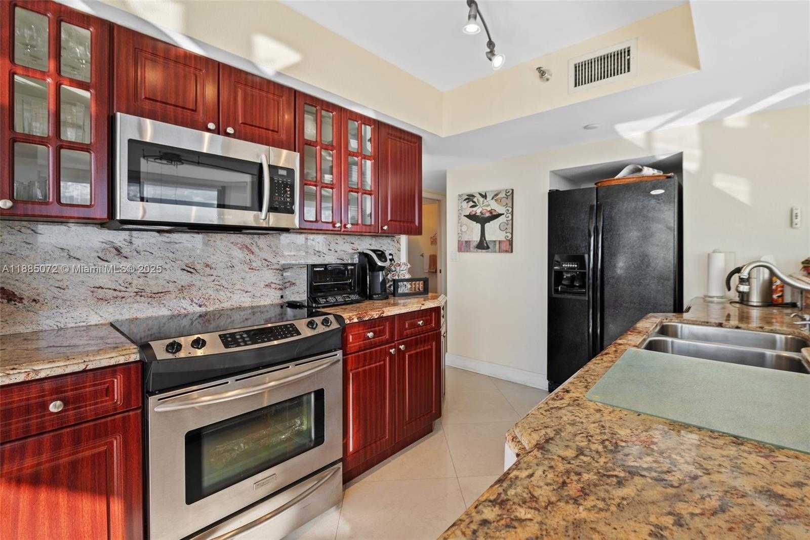 Small Image of 19101 NORTH EAST 36TH CT #1905, Aventura Number 13