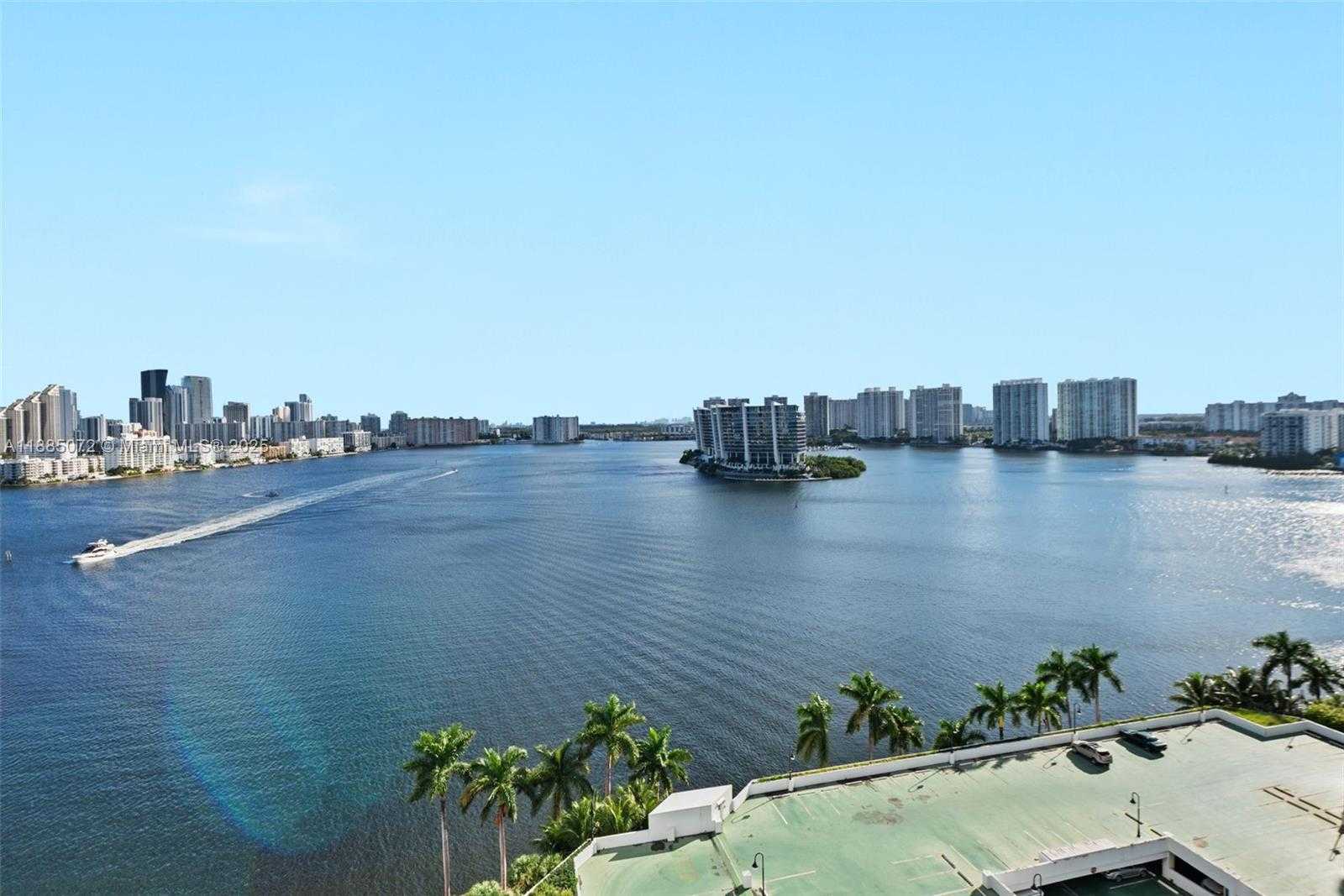 Small Image of 19101 NORTH EAST 36TH CT #1905, Aventura Number 3