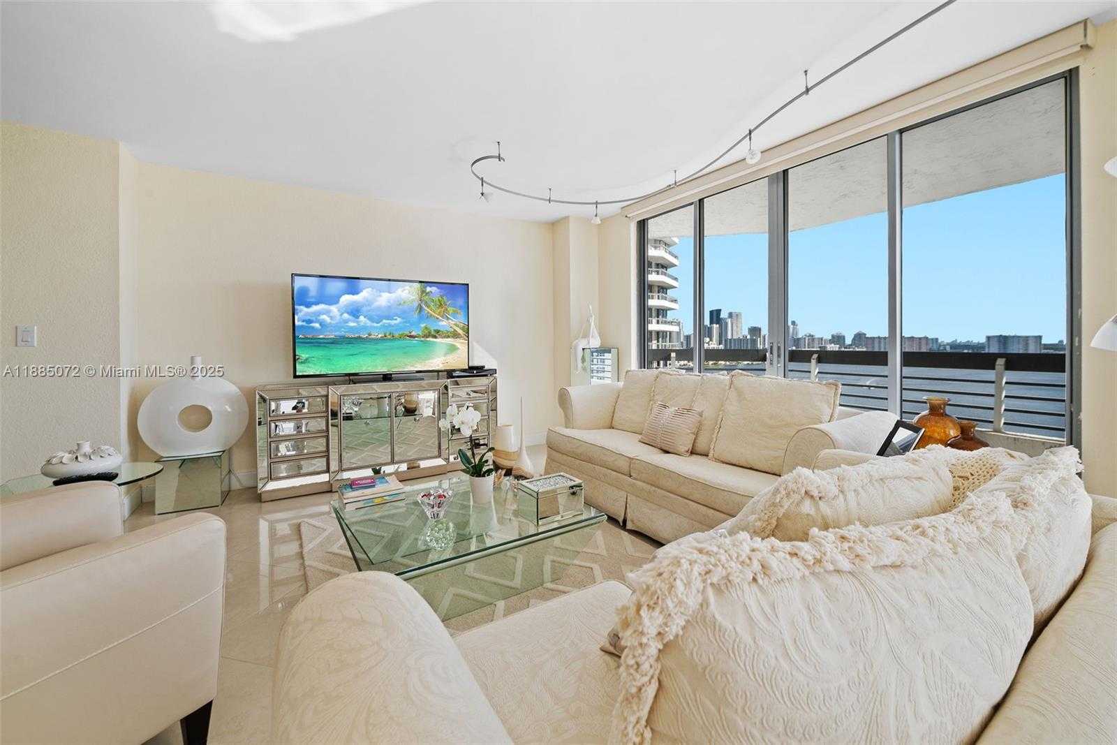 Small Image of 19101 NORTH EAST 36TH CT #1905, Aventura Number 9