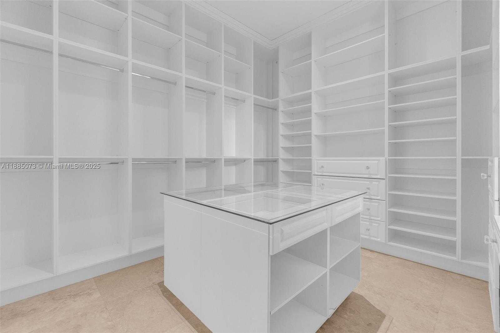 Small Image of 17910 SOUTH WEST 80TH AVE #17910, Palmetto Bay Number 19