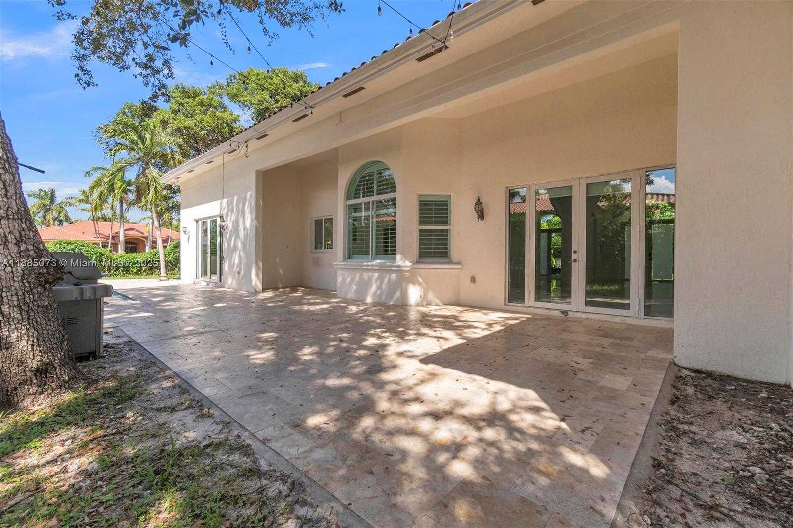 Small Image of 17910 SOUTH WEST 80TH AVE #17910, Palmetto Bay Number 29
