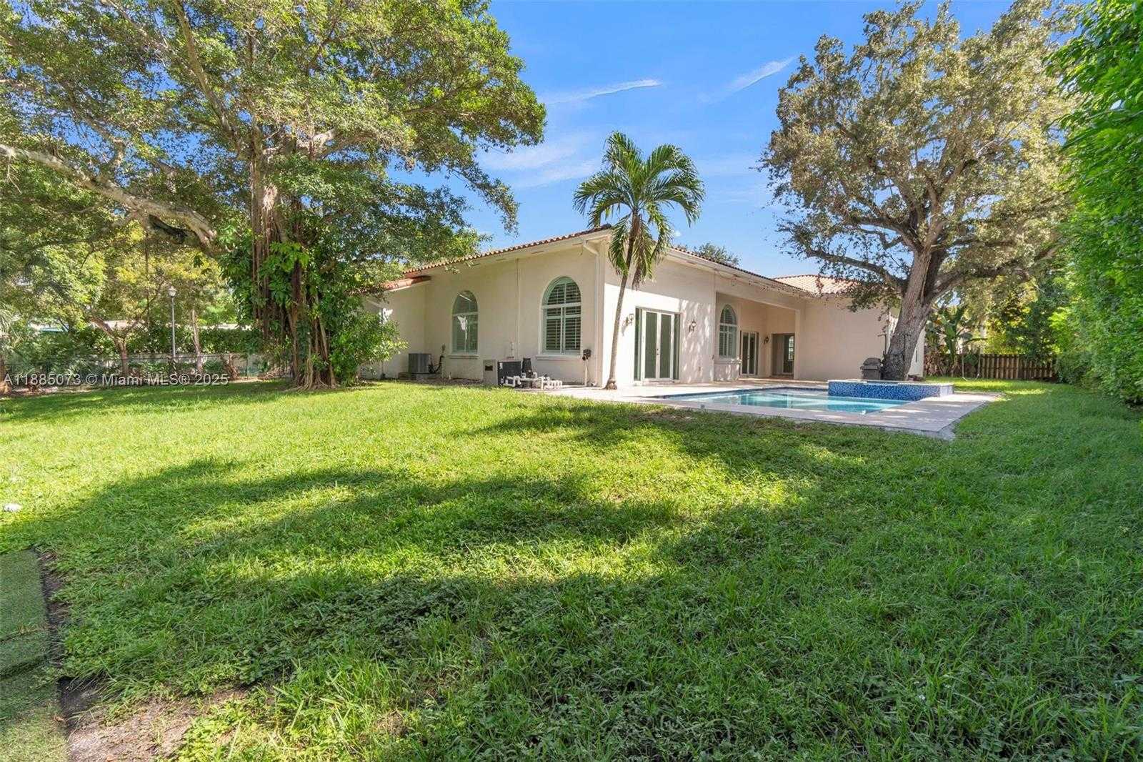 Small Image of 17910 SOUTH WEST 80TH AVE #17910, Palmetto Bay Number 30