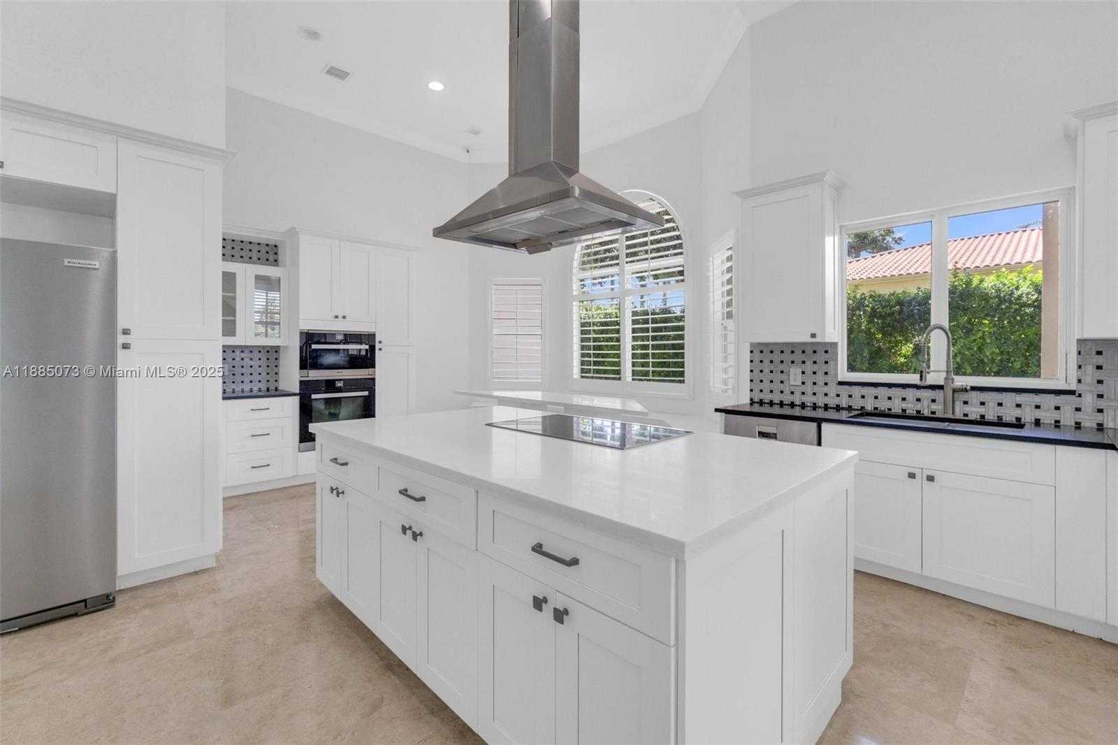 Small Image of 17910 SOUTH WEST 80TH AVE #17910, Palmetto Bay Number 5