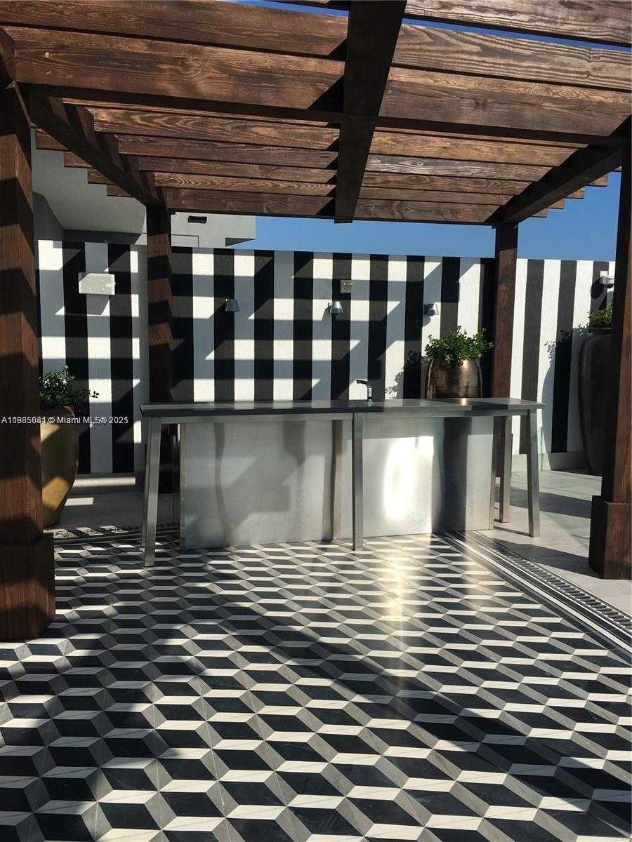 Small Image of 1300 SOUTH MIAMI AVE #4003, Miami Number 13