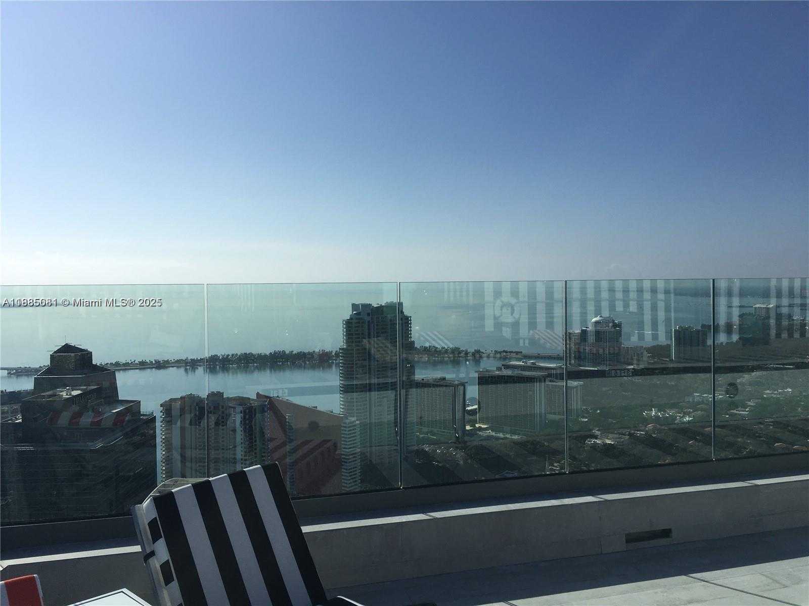Small Image of 1300 SOUTH MIAMI AVE #4003, Miami Number 16