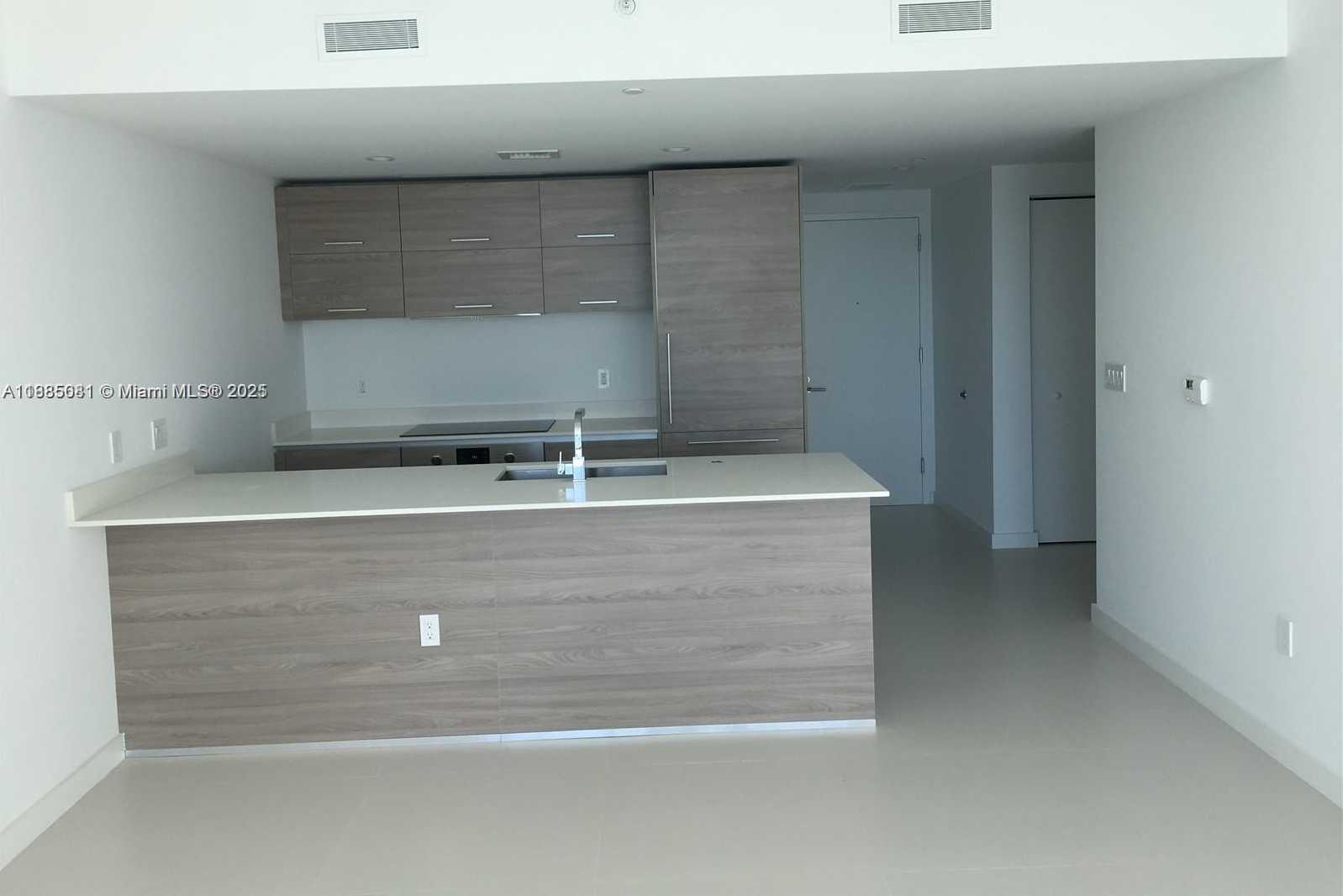 Small Image of 1300 SOUTH MIAMI AVE #4003, Miami Number 2