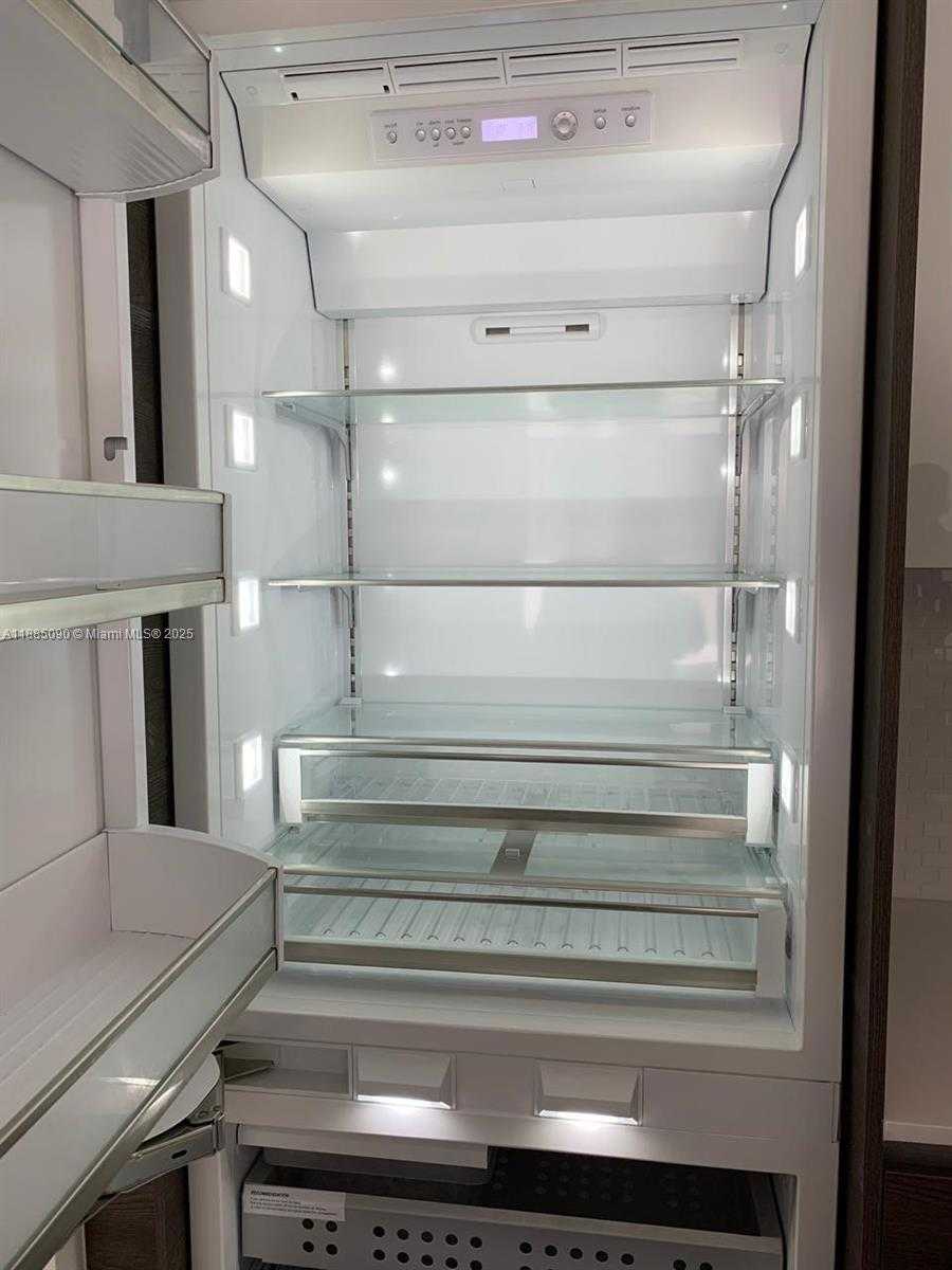Small Image of 301 ALTARA AVE #523, Coral Gables Number 18