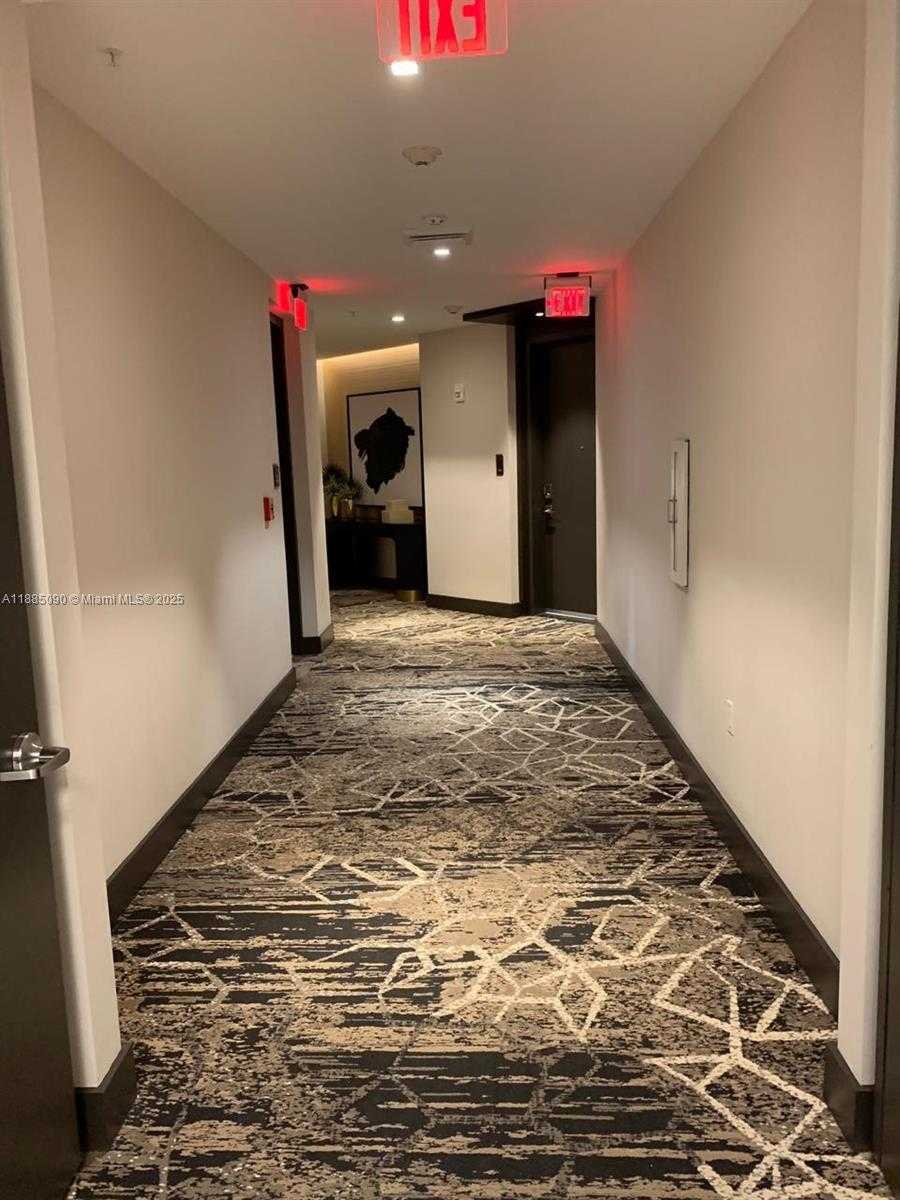 Small Image of 301 ALTARA AVE #523, Coral Gables Number 2