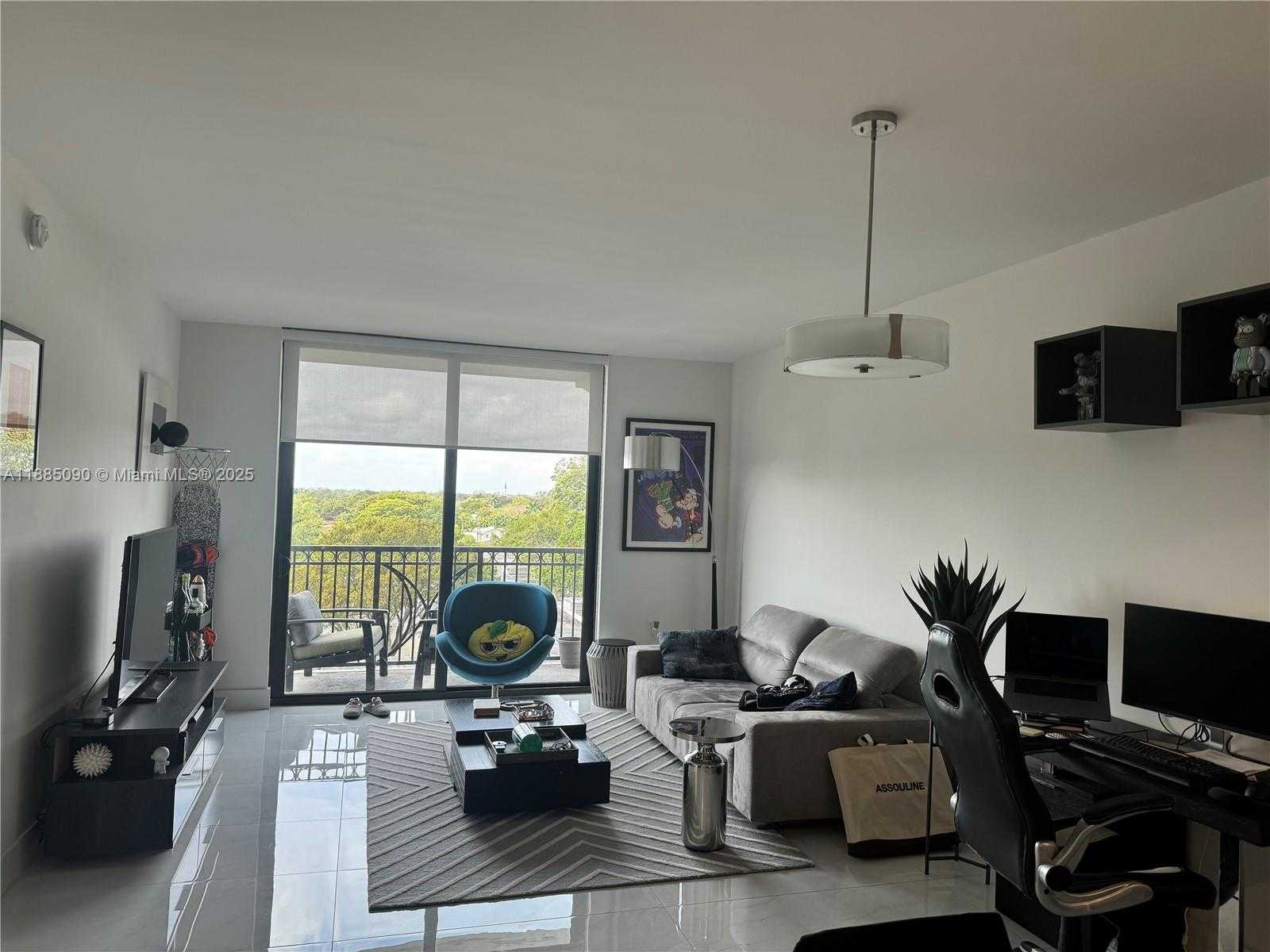 Small Image of 301 ALTARA AVE #523, Coral Gables Number 25