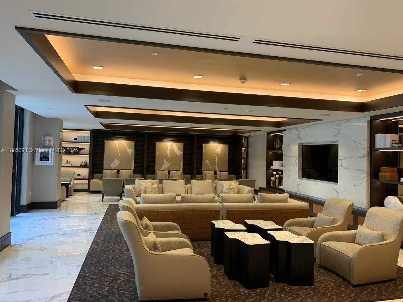 Small Image of 301 ALTARA AVE #523, Coral Gables Number 3