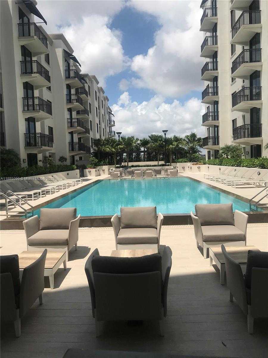 Small Image of 301 ALTARA AVE #523, Coral Gables Number 9
