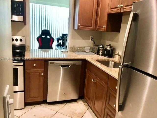Small Image of 17560 ATLANTIC BLVD #214, Sunny Isles Beach Number 12