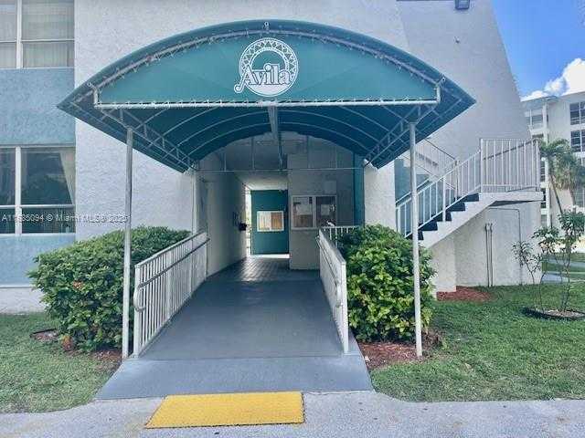 Small Image of 17560 ATLANTIC BLVD #214, Sunny Isles Beach Number 2