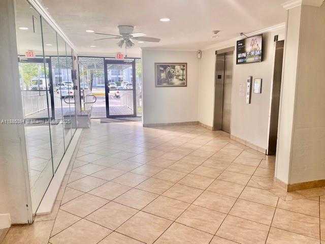 Small Image of 17560 ATLANTIC BLVD #214, Sunny Isles Beach Number 3