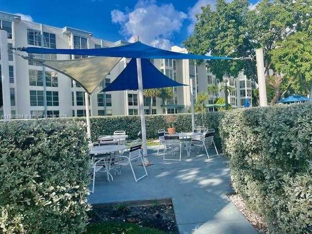 Small Image of 17560 ATLANTIC BLVD #214, Sunny Isles Beach Number 35