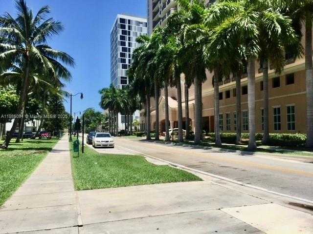 Small Image of 17560 ATLANTIC BLVD #214, Sunny Isles Beach Number 52