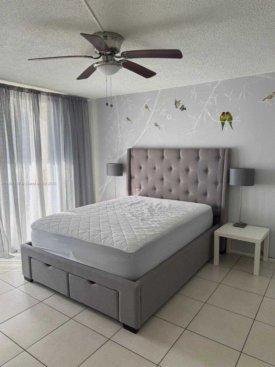 Small Image of 1351 NORTH EAST MIAMI GARDENS DR #1201E, Miami Number 10