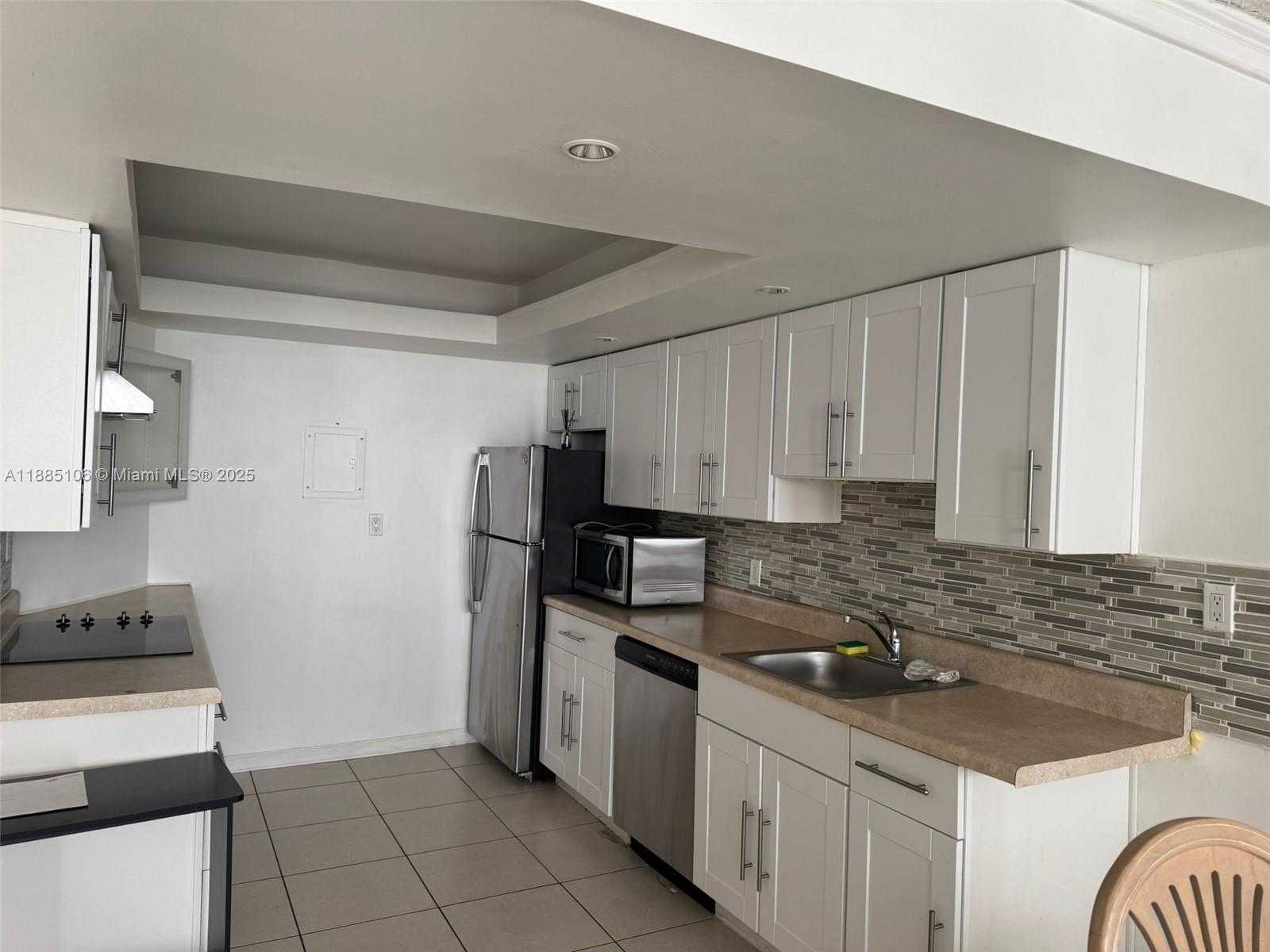 Small Image of 1351 NORTH EAST MIAMI GARDENS DR #1201E, Miami Number 12