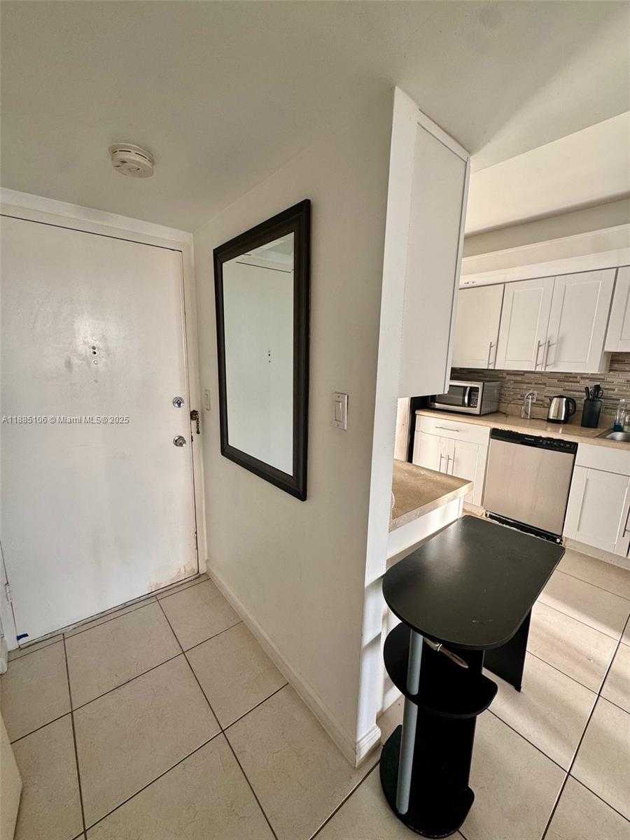 Small Image of 1351 NORTH EAST MIAMI GARDENS DR #1201E, Miami Number 14