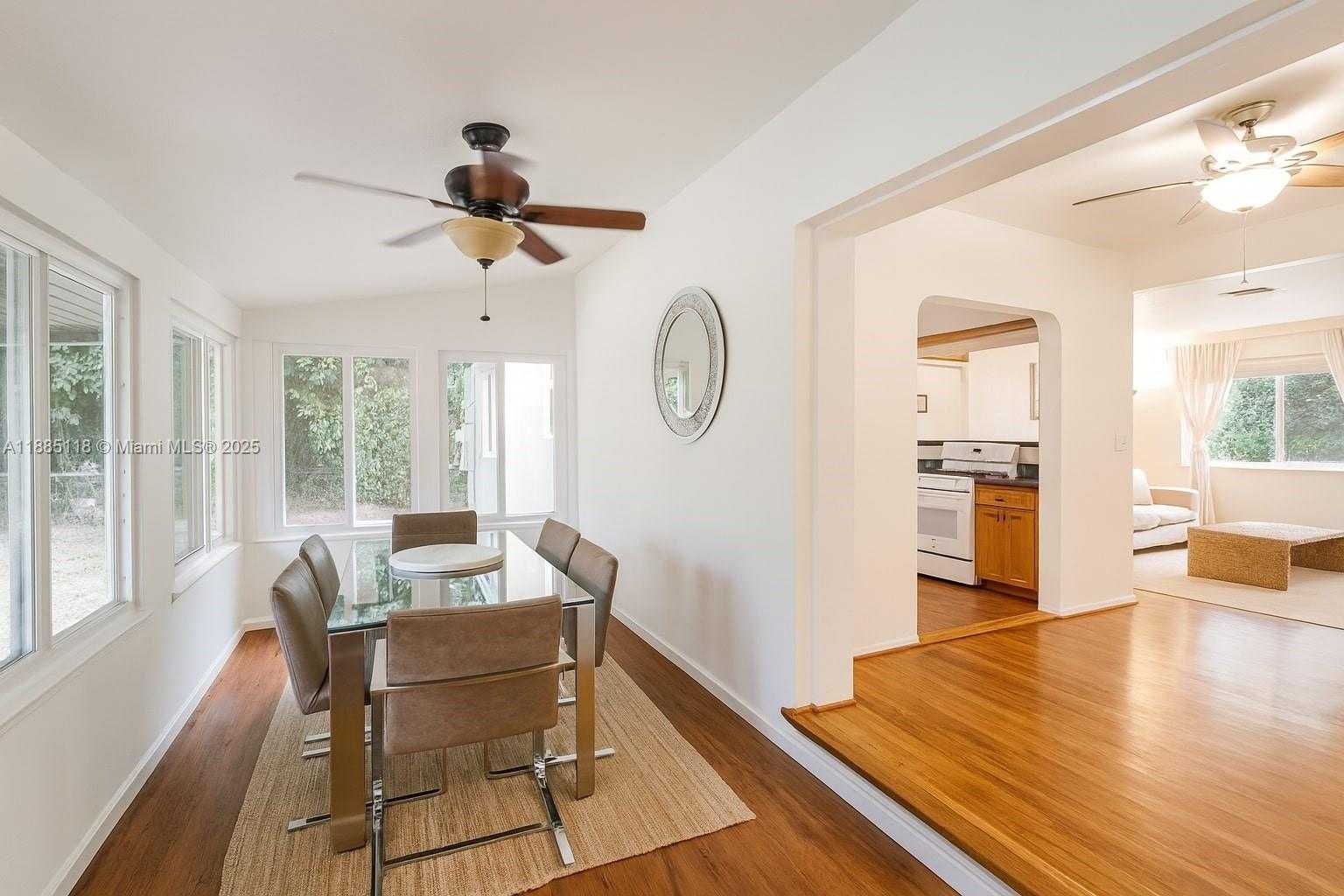 Small Image of 1055 NORTH EAST 121ST ST, North Miami Number 3