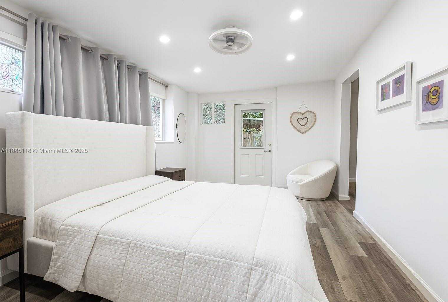 Small Image of 1055 NORTH EAST 121ST ST, North Miami Number 6