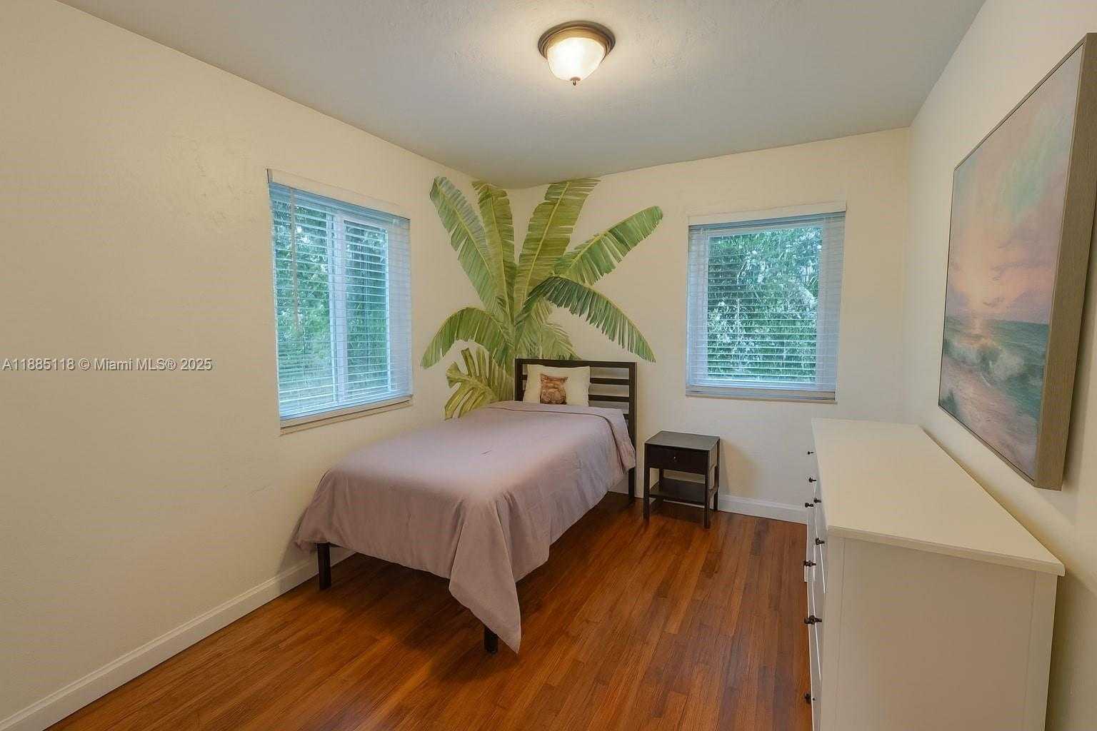 Small Image of 1055 NORTH EAST 121ST ST, North Miami Number 8