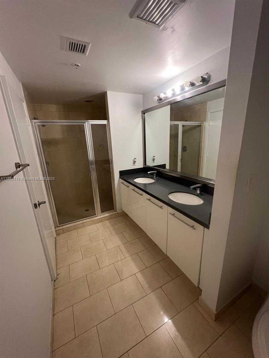 Small Image of 90 SOUTH WEST 3RD ST #4208, Miami Number 15