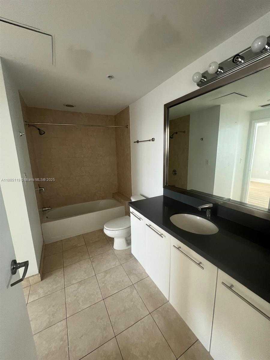 Small Image of 90 SOUTH WEST 3RD ST #4208, Miami Number 18