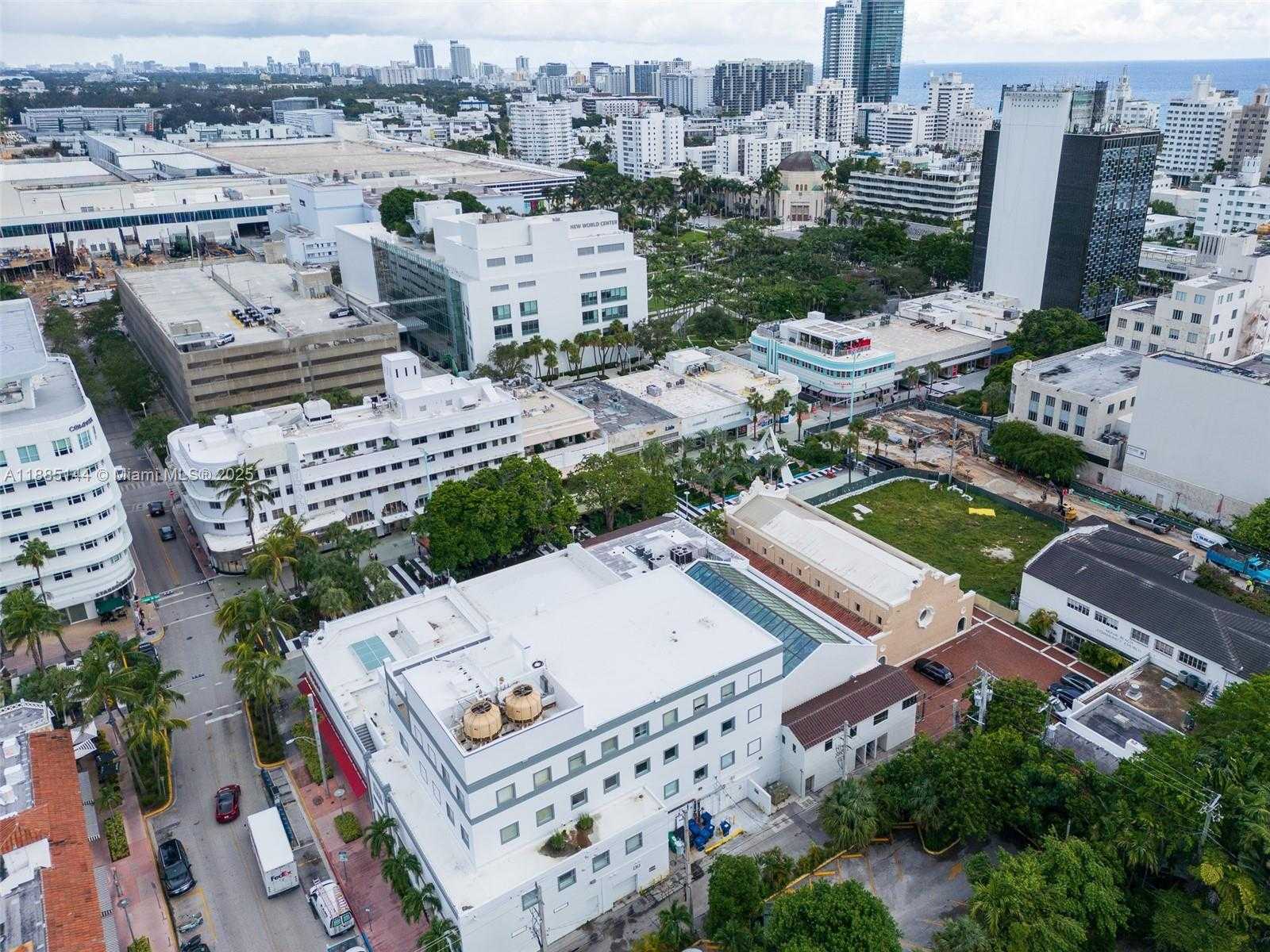 Small Image of 1610 PENNSYLVANIA AVE #2, Miami Beach Number 15