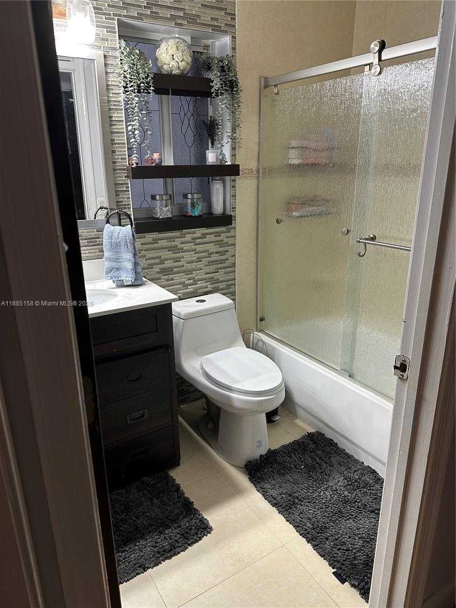 Small Image of 4314 MAHOGANY RIDGE DR, Weston Number 10