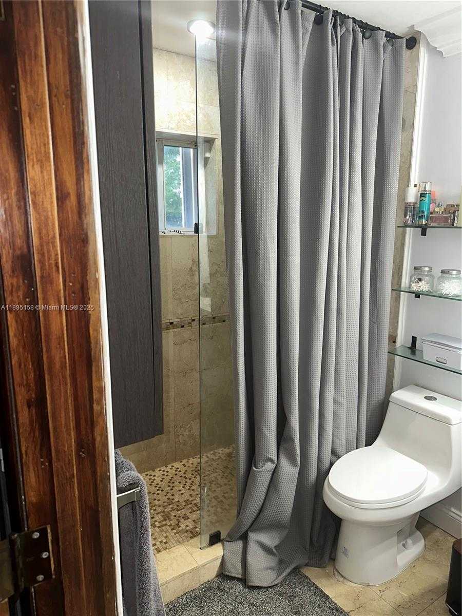 Small Image of 4314 MAHOGANY RIDGE DR, Weston Number 19