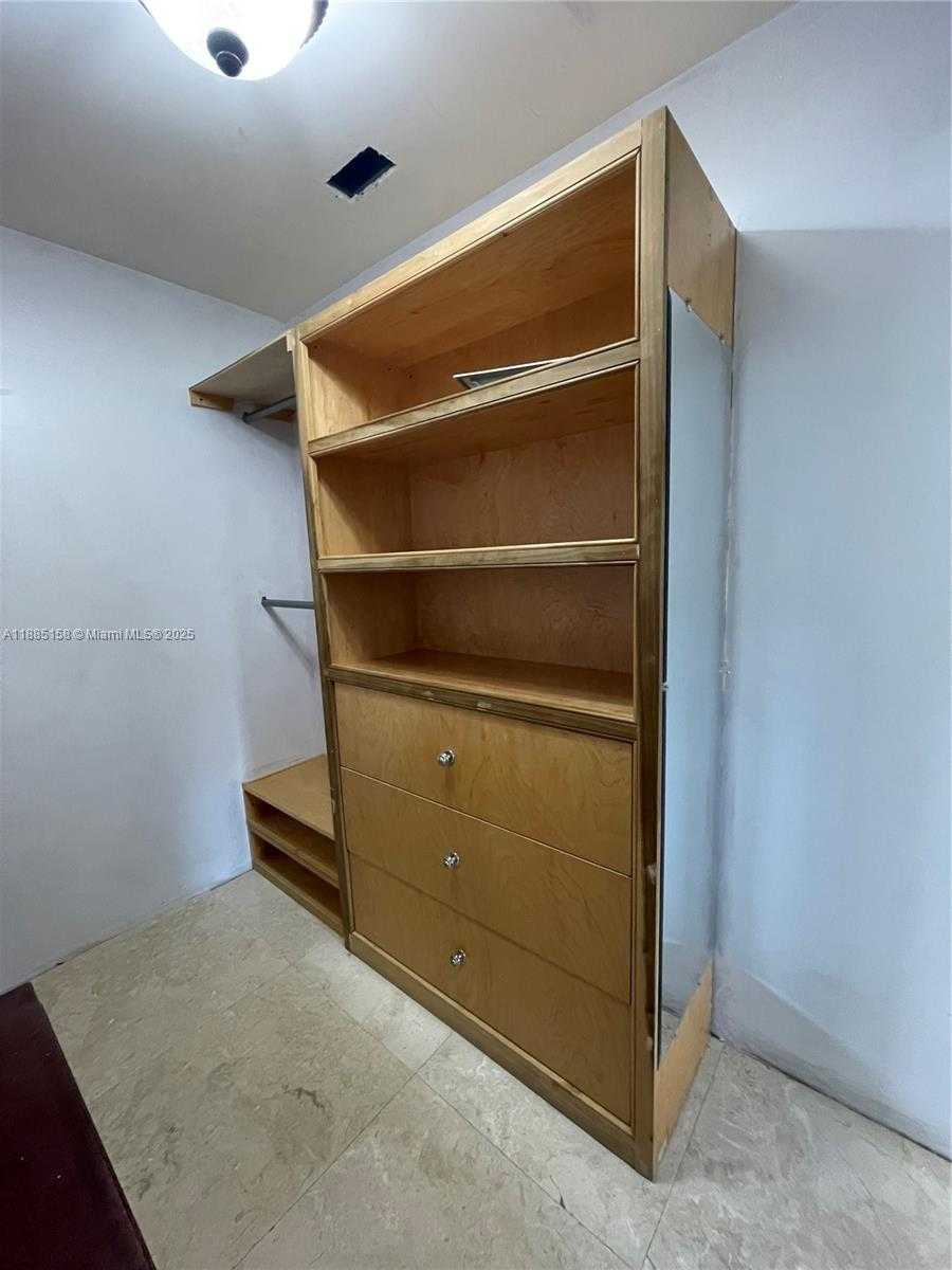 Small Image of 4314 MAHOGANY RIDGE DR, Weston Number 22