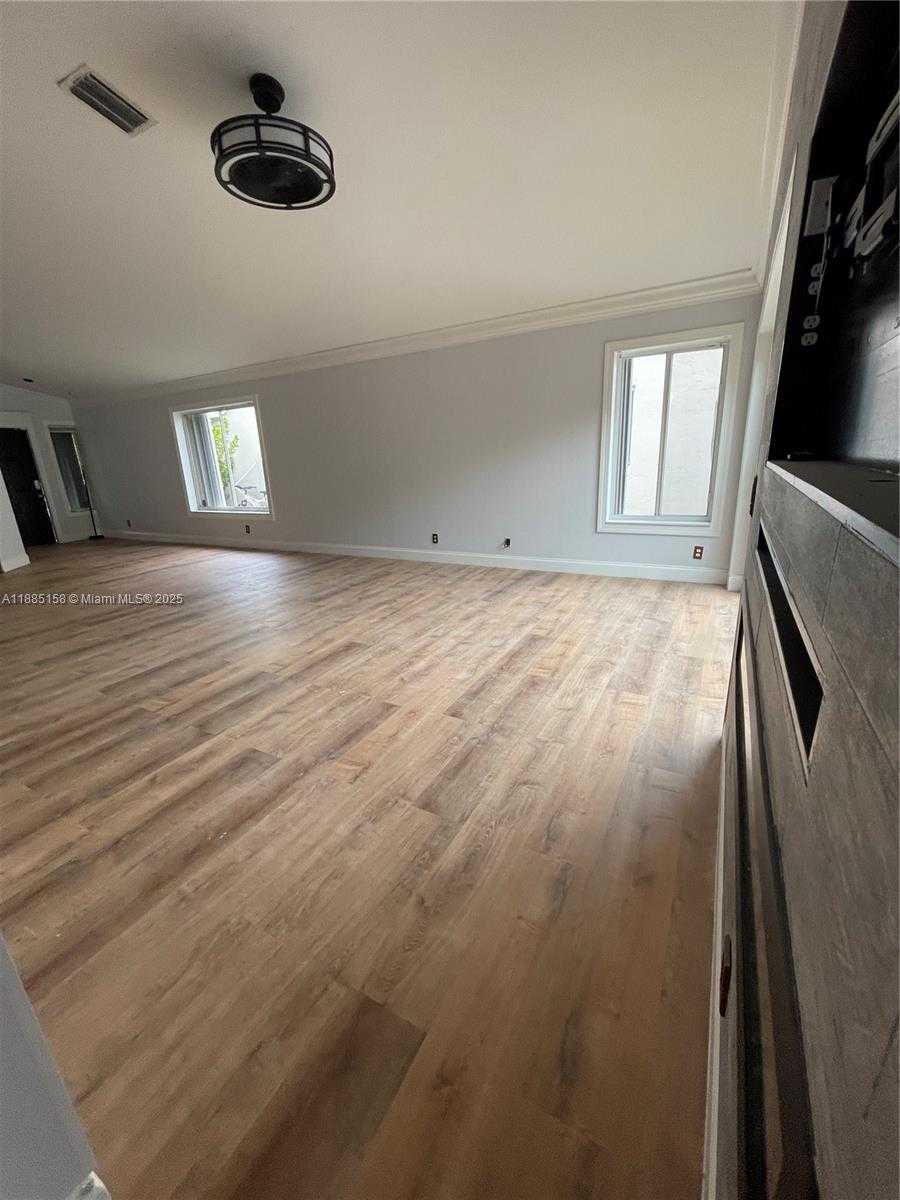 Small Image of 4314 MAHOGANY RIDGE DR, Weston Number 5