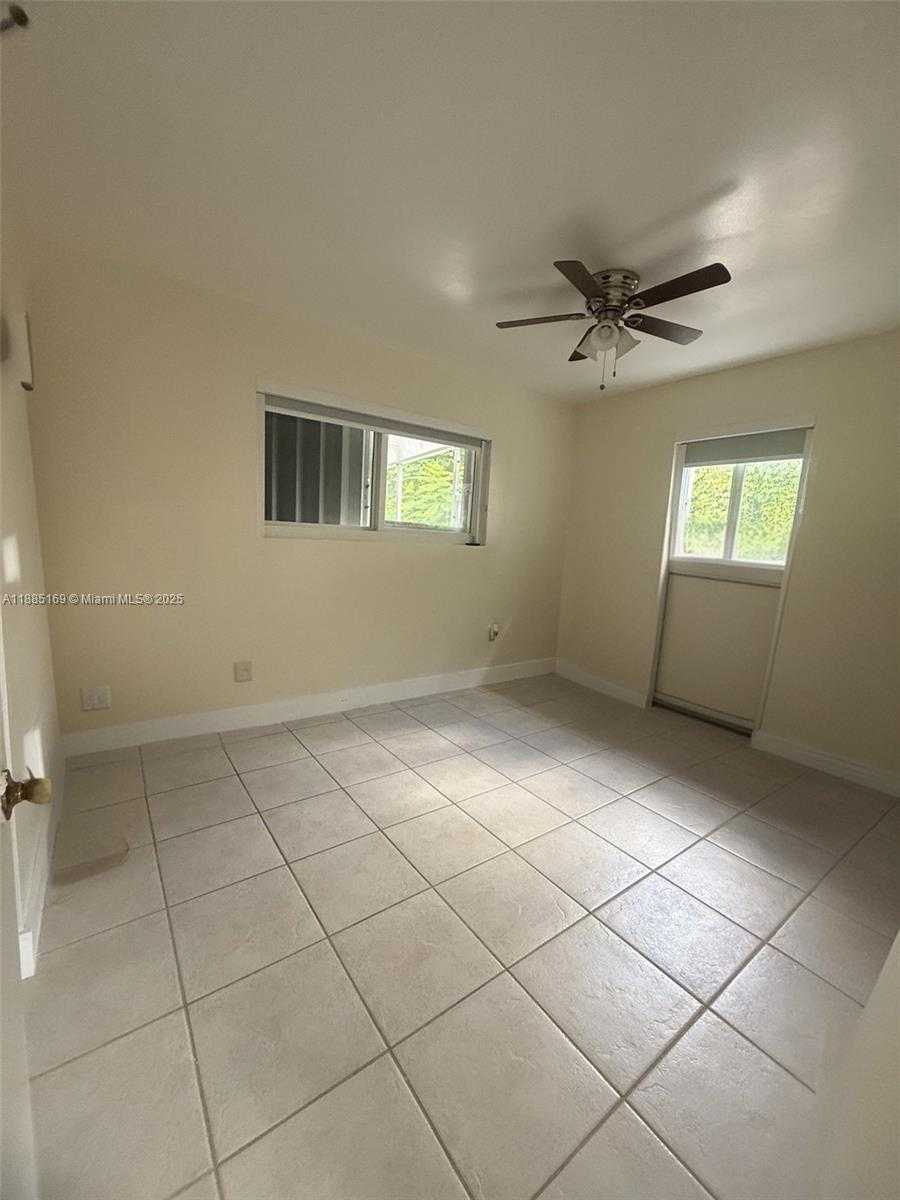 Small Image of 17255 SOUTH WEST 302ND ST #1, Homestead Number 8