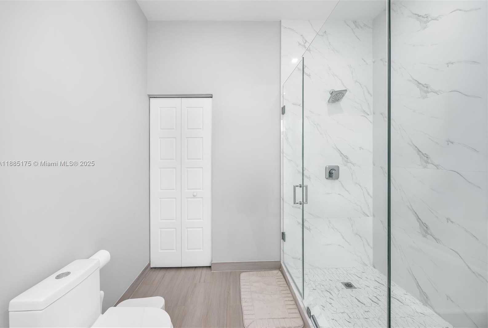 Small Image of 639 NORTH EAST 193RD ST, Miami Number 26