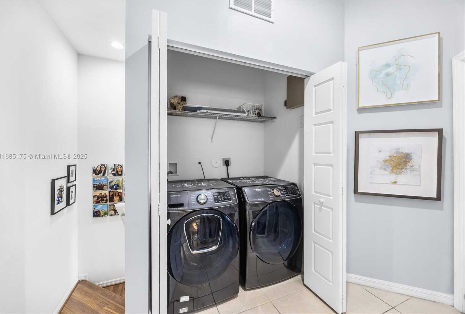 Small Image of 639 NORTH EAST 193RD ST, Miami Number 29