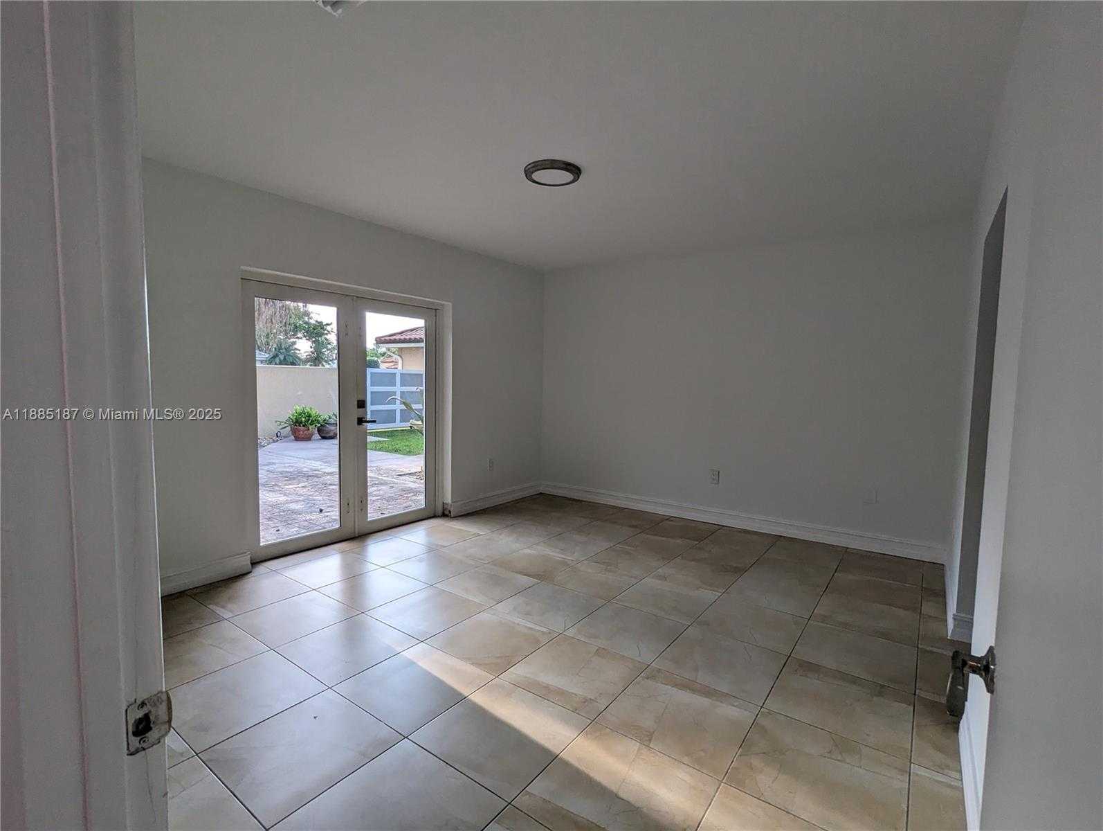 Small Image of 11481 SOUTH WEST 145TH AVE #/, Miami Number 10