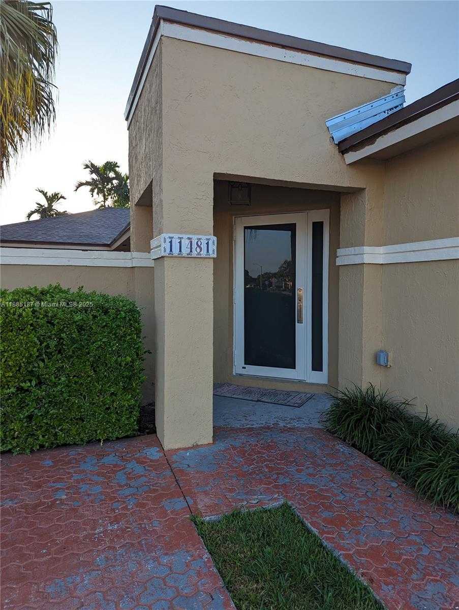 Small Image of 11481 SOUTH WEST 145TH AVE #/, Miami Number 2