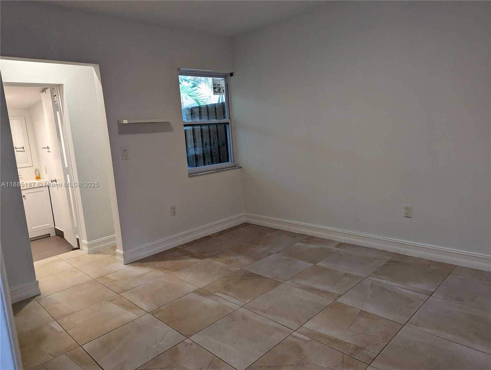 Small Image of 11481 SOUTH WEST 145TH AVE #/, Miami Number 7